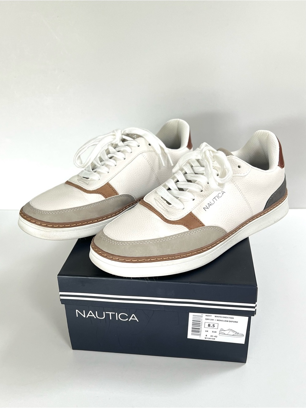 Nautica Men’s White Grey Tan Low Oxford Sneakers Shoes Sz 8.5